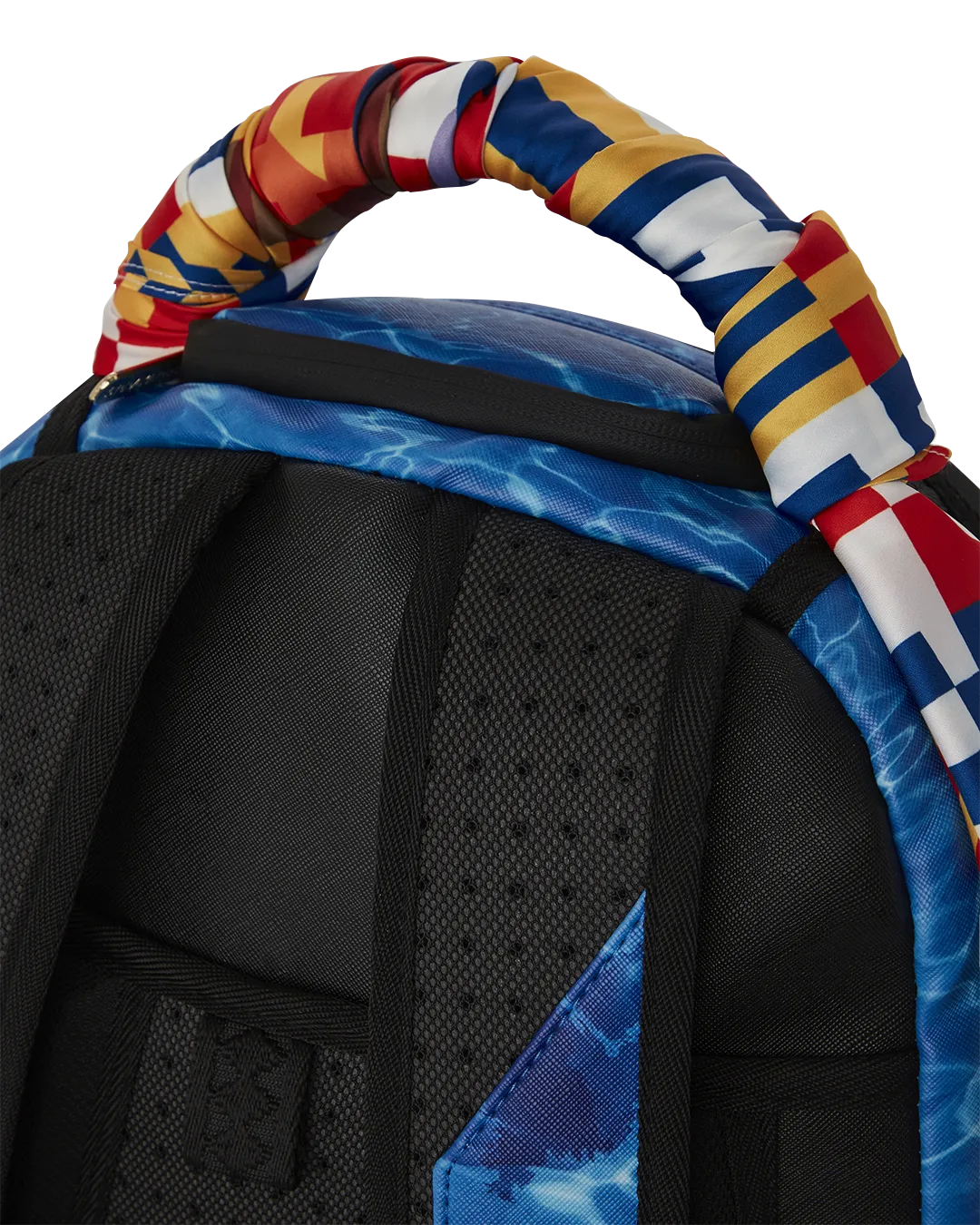 DEEPSEA ESCAPE BACKPACK W/REMOVABLE SCARF